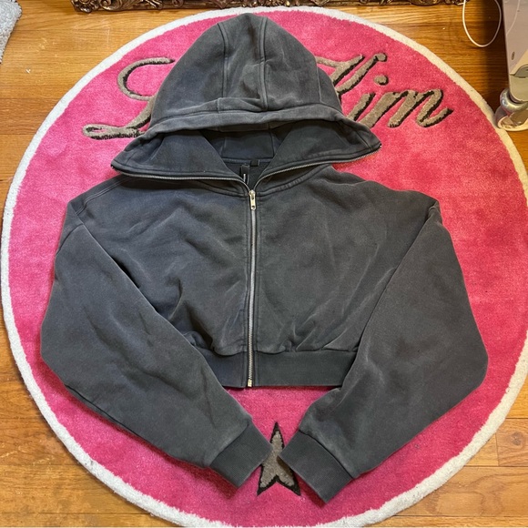 Entire Studios Cropped Zip Hoodie in
Washed black - Picture 3 of 4